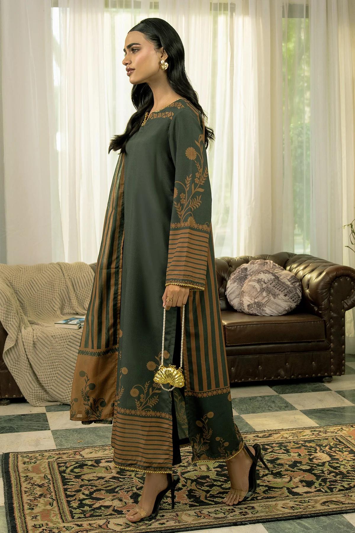 3 Piece Lawn Suit-Printed - Image 9