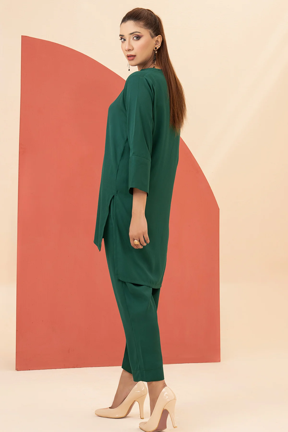 Green - Image 3
