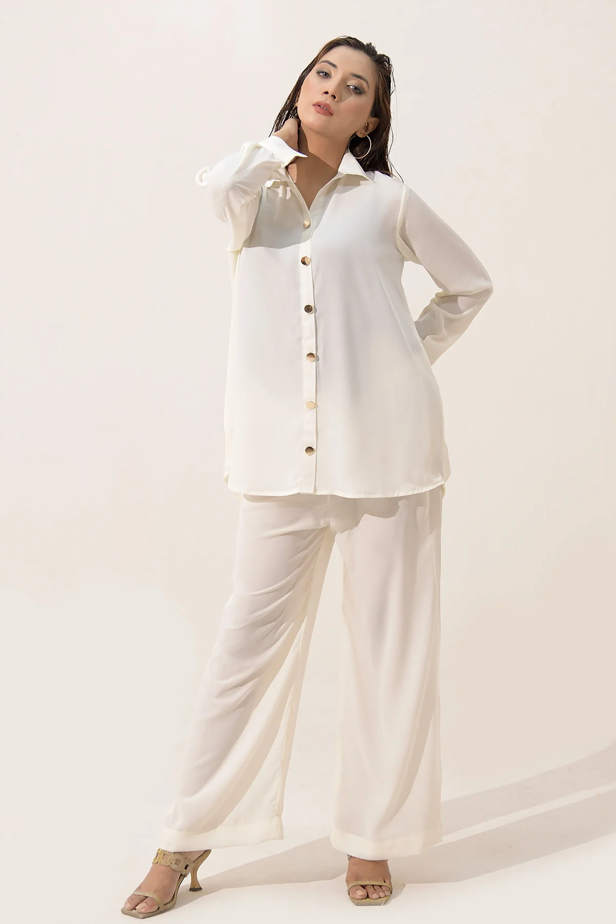 White - Image 5